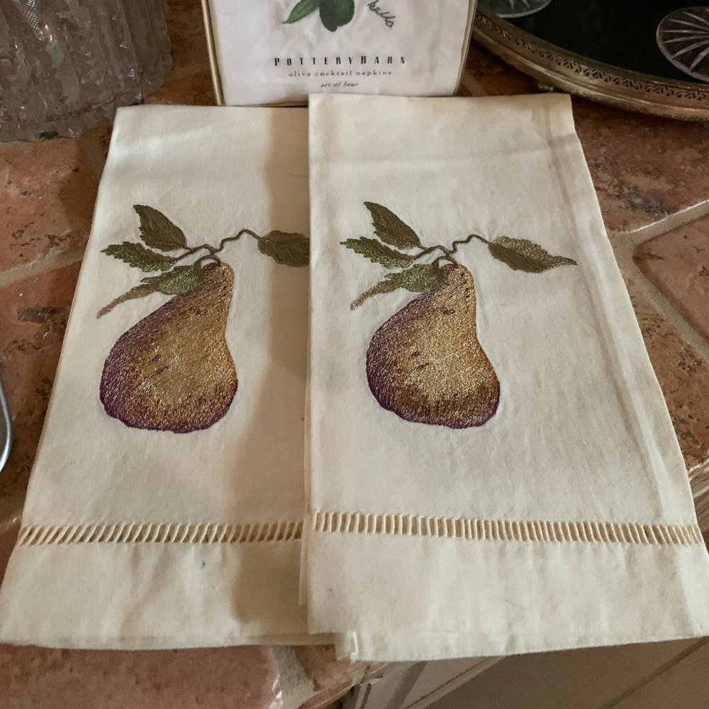 NAPKINS - Picture 2 of 3